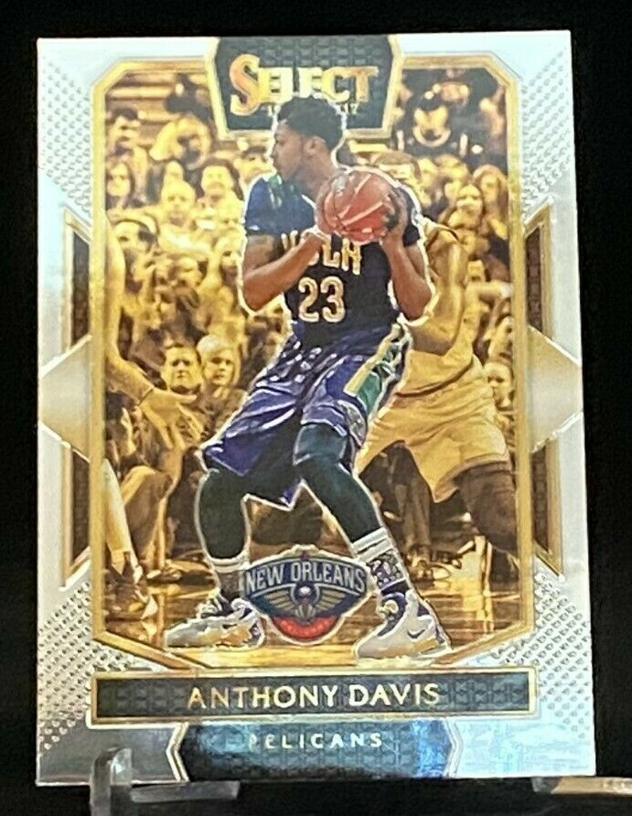 2016-17 Panini Select Courtside #201 Anthony Davis New Orleans Pelicans