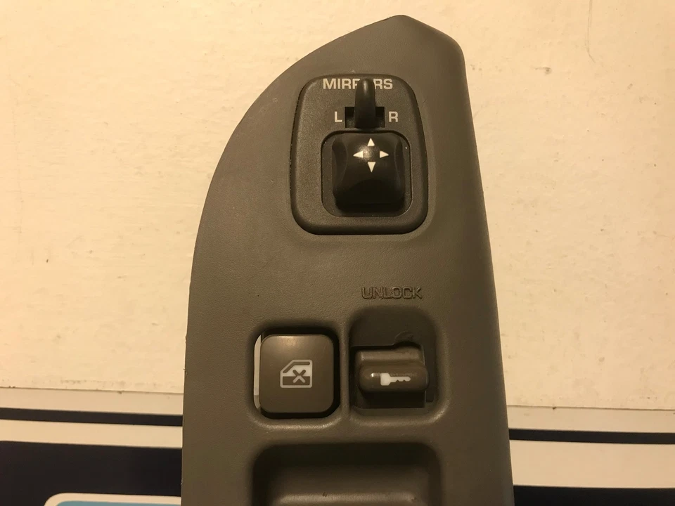 Nissan Quest Master 1999 interruptor de bloqueo de ventana #71 Foto 3 de 4