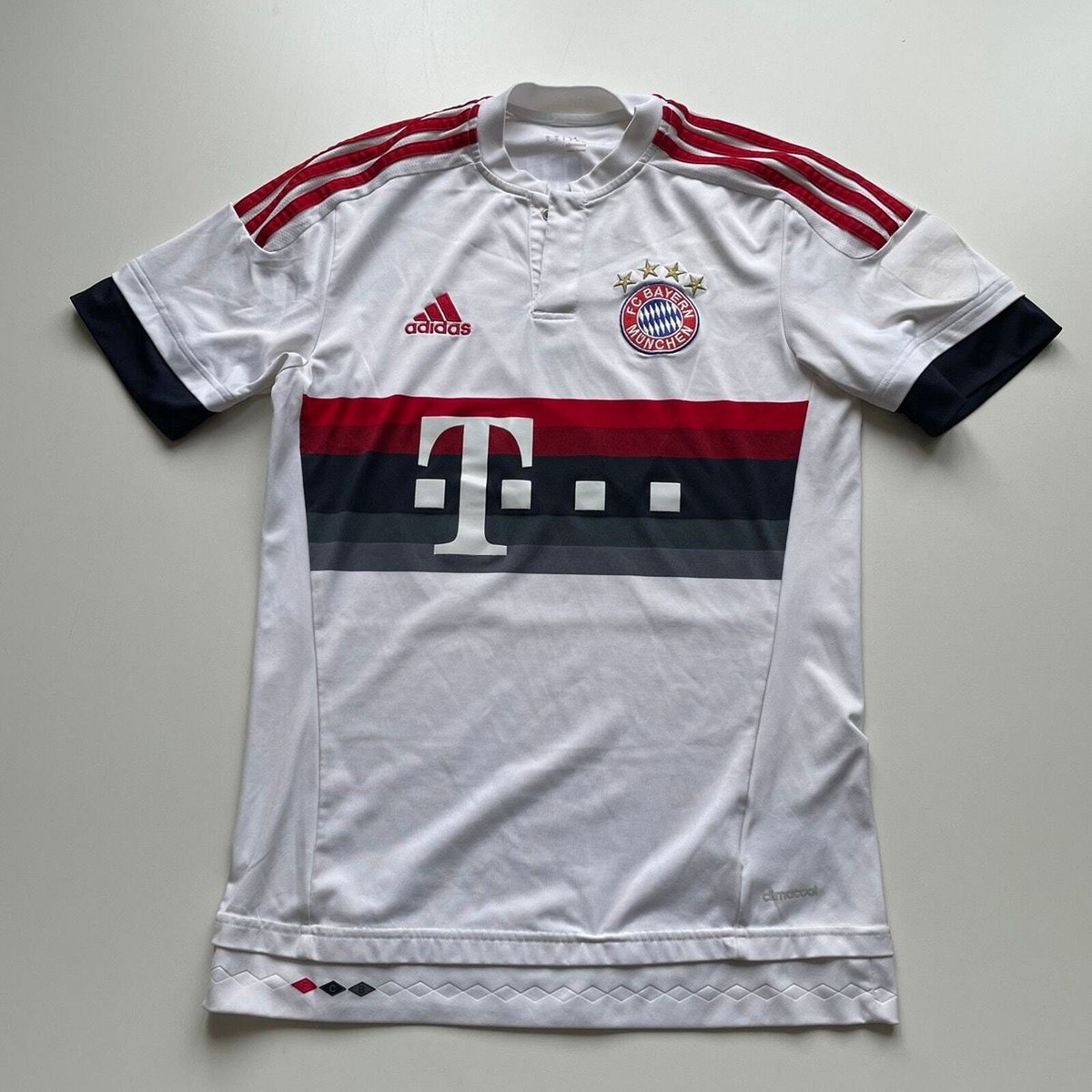 Vintage Adidas Bayern Munchen FC #2 Henley Soccer Jersey Kit