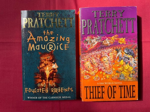 Terry Pratchett Paperback Discworld Bundle x 30 - Josh Kirby Covers - Picture 16 of 19