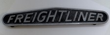 "Insignia emblema parrilla Freightliner vintage CO937 ataúd LaFrance fabricante de equipos originales años 60-80 12"""