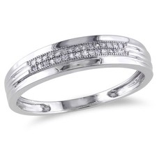 AMOUR Men's 1/10 CT TW Diamond Wedding Band In 10K White Gold
