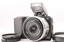 Near MINT Sony NEX-3 Digital Camera E 16mm f/2.8 Pancake Lens Japan 73