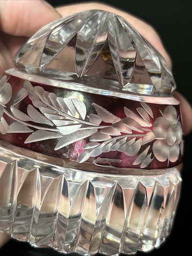 Cranberry Etched Floral Cut Crystal Dome Paperweight Bohemian Art Glass Figurine - Picture 6 of 10