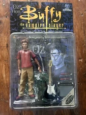 Buffy The Vampire Slayer Werewolf OZ Figure And Accessories