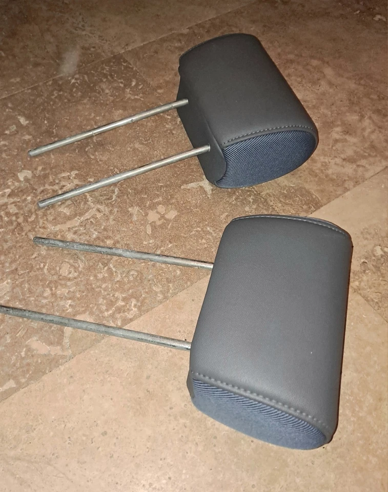 2003-2006 Honda Element Rear Seat Head Rest Set of 2 Gray 2004 2005 (A) — 第 4/4 张图片