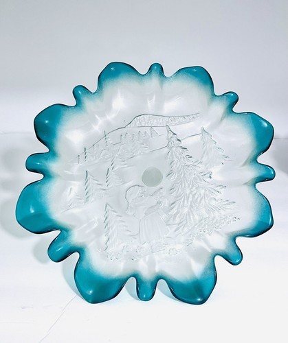 Christmas Mikasa "Christmas Story" Bon Bon Footed Plate. 9" Round - Picture 2 of 4