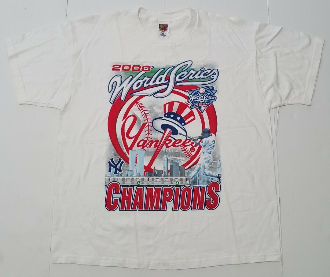 ◆2000Archives◆ LEAGUE OVERSIZED TSHIRT WHITE 2A25D2TS06WHO Y2K LEE SPORT, Men's T-Shirt, “01–0 1–00”, Alien Spaceship