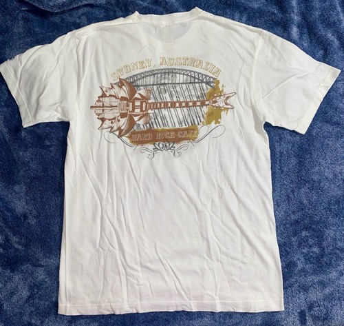 Auth Vtg 90s Hard Rock Cafe SYDNEY T-Shirt Guitar Graphic Design Made UAE LARGE - Picture 7 of 10
