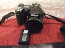 Nikon COOLPIX 5700 5.0MPMP 8x ED Digital Camera - Black