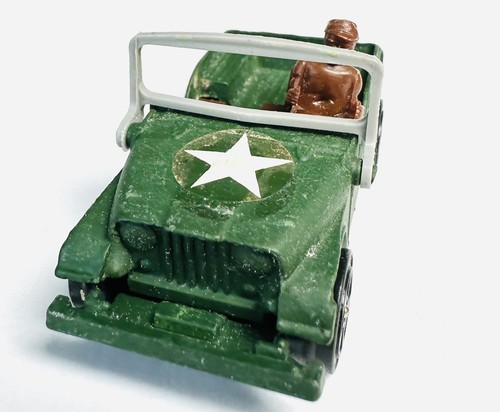 1976 CORGI JUNIORS Military WHIZZWHEELS WILLYS JEEP scale 1:64 made GT Britain - Picture 3 of 7