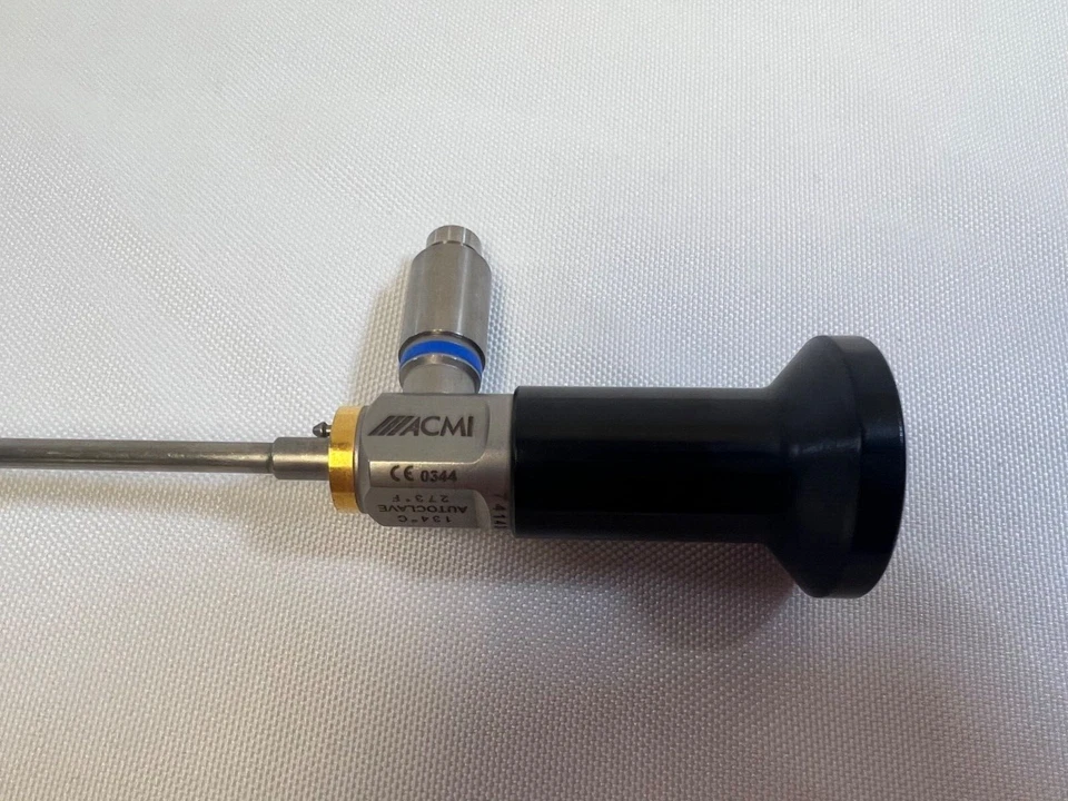 Cistoscopio autoclavable dorado Gyrus ACMI M3-70A 4mm x 70° x 29cm Urología Foto 3 de 4