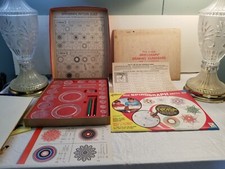 Vintage Kenner's Spirograph Drawing  Art Set 1967 in Good Condition