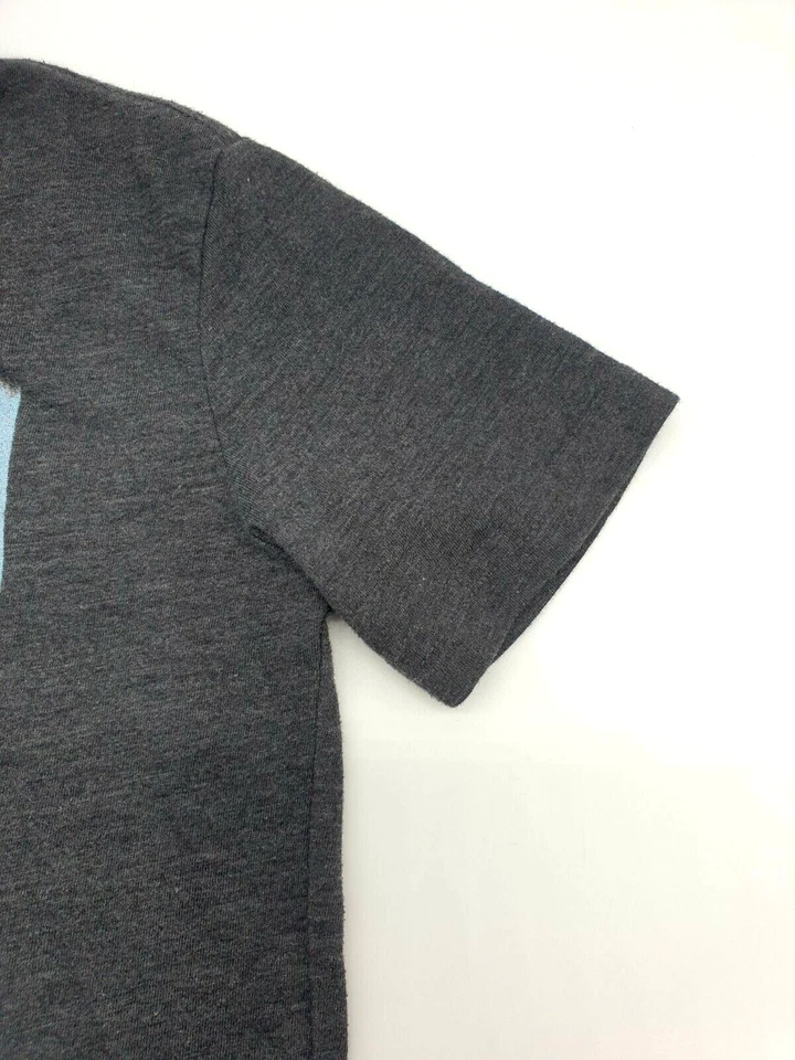 PS Aeropostale Meninos 4 Camisetas Caveira Vida Vida Alta Cinza Brincar Roupas Infantis - Imagem 3 de 4