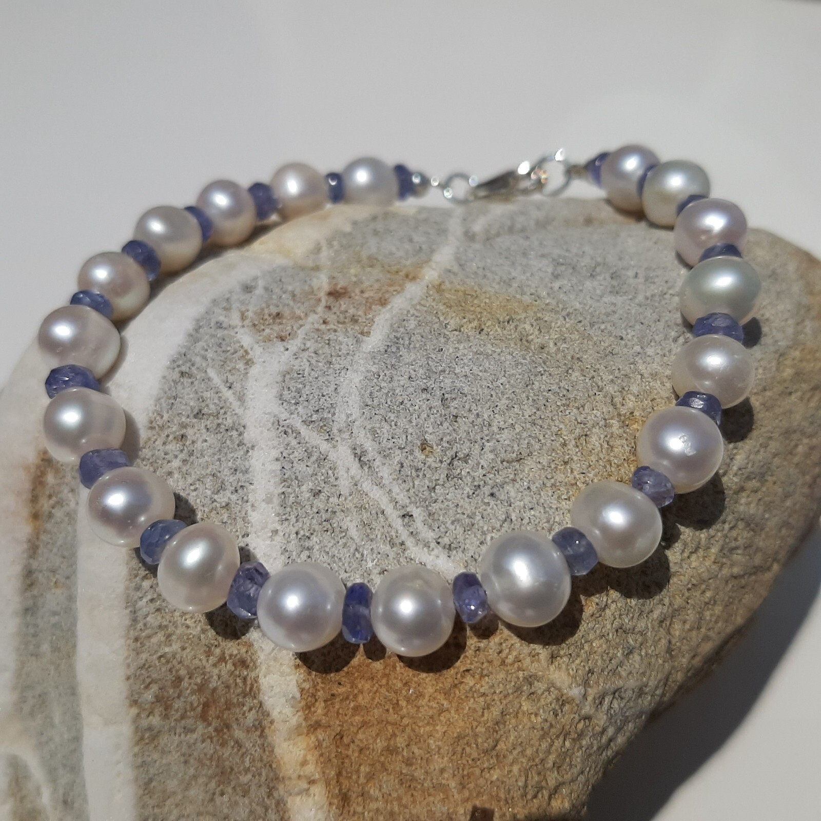 Bracelet tanzanite véritable et perles pour peaux sensibles, argent hypoallergénique