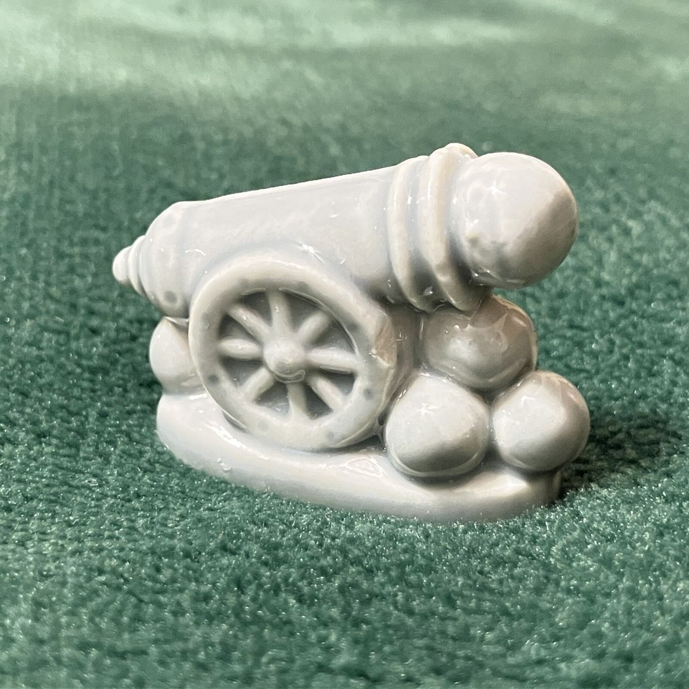Wade Whimsies Miniature Porcelain Red Rose Tea Cannon Figurine