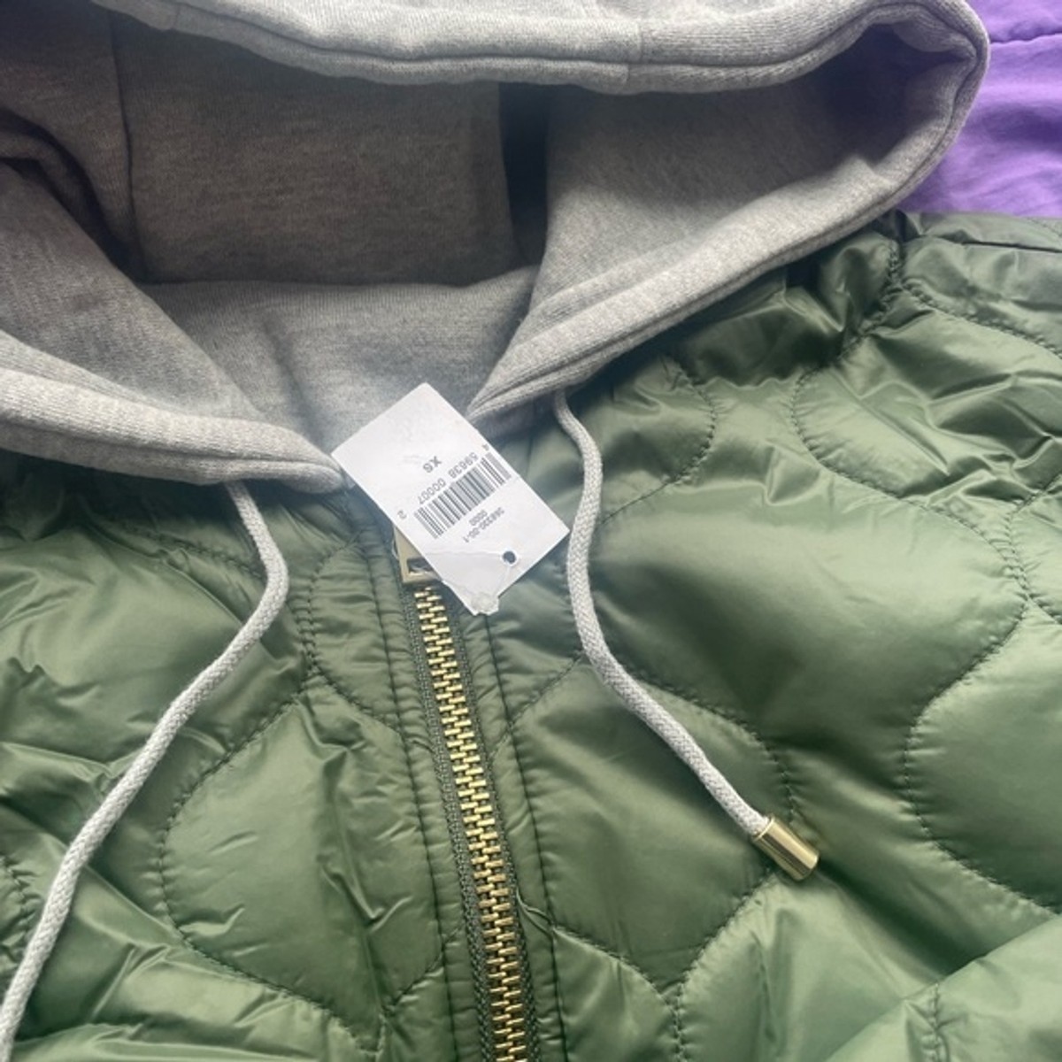 Gap Women's Interchangeable Reversible Green & Gray Embroidered