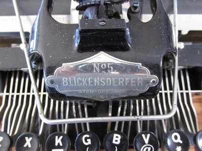 Blickensderfer Typewriter No. 5 w/Original Wooden Case, Paperwork