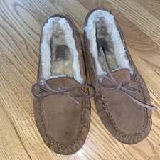 UGG Australia Dakota Suede Shearling Moccasin Slippers Brown Women s Size 5