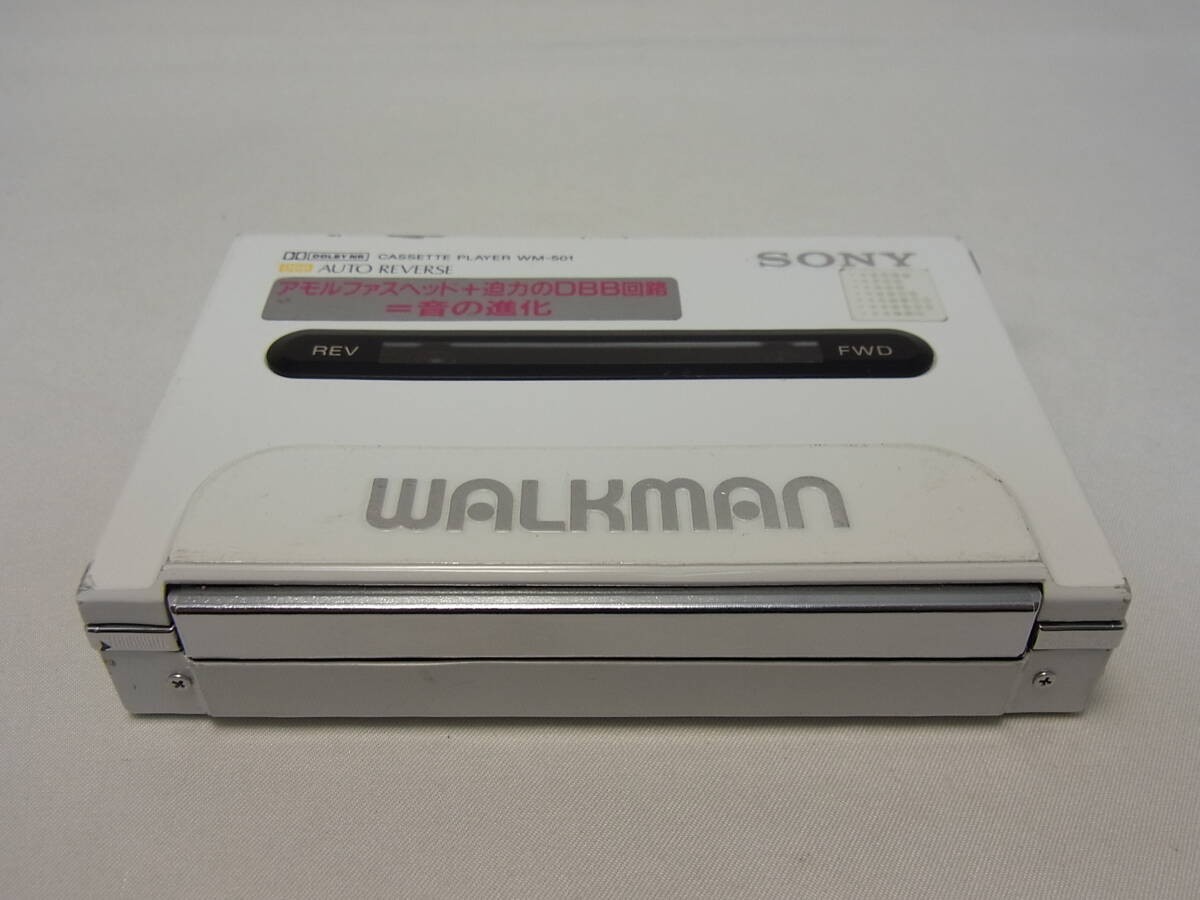 SONY WM-501 カセットプレーヤー Sony WM-501 Walkman Portable Cassette Player, with Cover, Battery