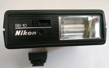 Nikon Speedlight SB-10 Shoe Mount Flash for Nikon Requires 4 AA Batteries