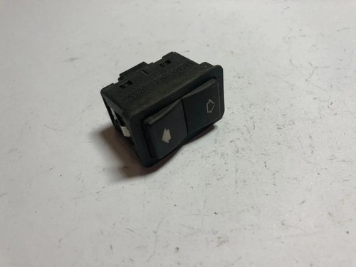 BMW 5 E39 Fensterheber Schalter Vorne rechts 8368974 2.50 Diesel 105kw 34163386