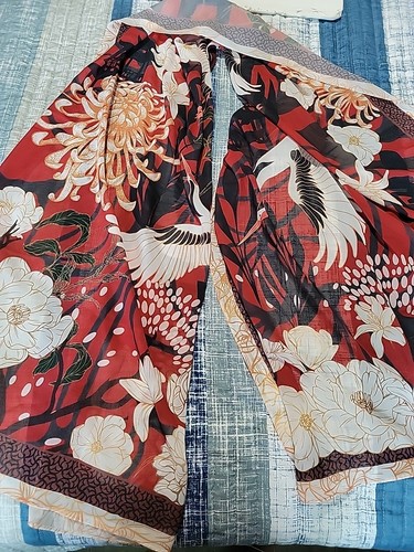 Bufanda envolvente de gasa de poliéster 36”x72 con estampado floral asiático de grúa  - Imagen 3 de 4