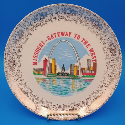 Vintage 9'' Missouri Gateway To The West Souvenir Decorative Plate