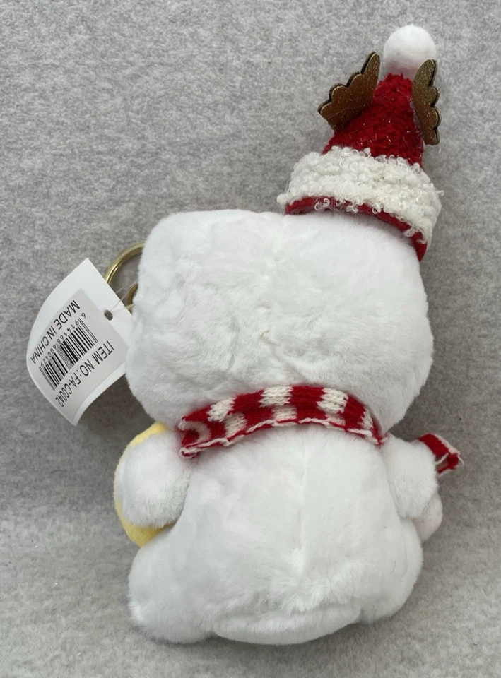 收藏品 Hello Kitty 主题圣诞毛绒填充动物钥匙扣吊坠 — 第 4/4 张图片