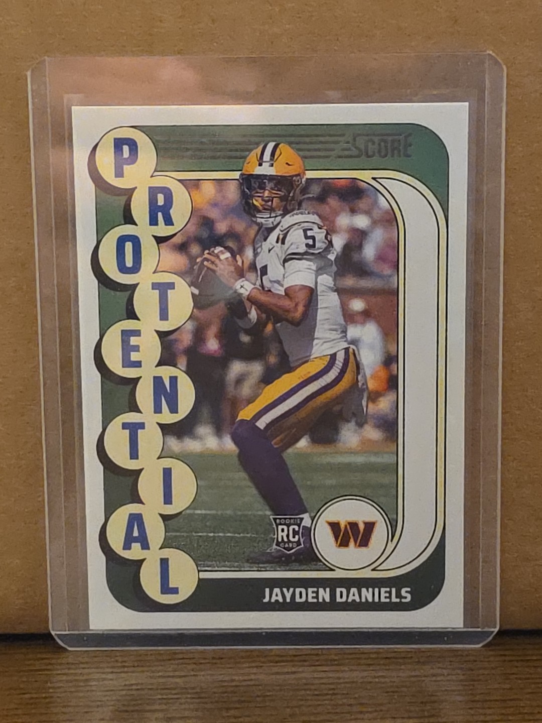 2024 Score - Protential Jayden Daniels #3 (RC)