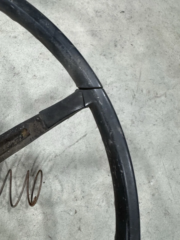 Volante Ford Mustang 1967 original cupé Foto 3 de 4