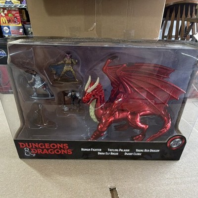 Dungeons & Dragons Die-Cast Figure Set Young Red Dragon & 4 Heroes