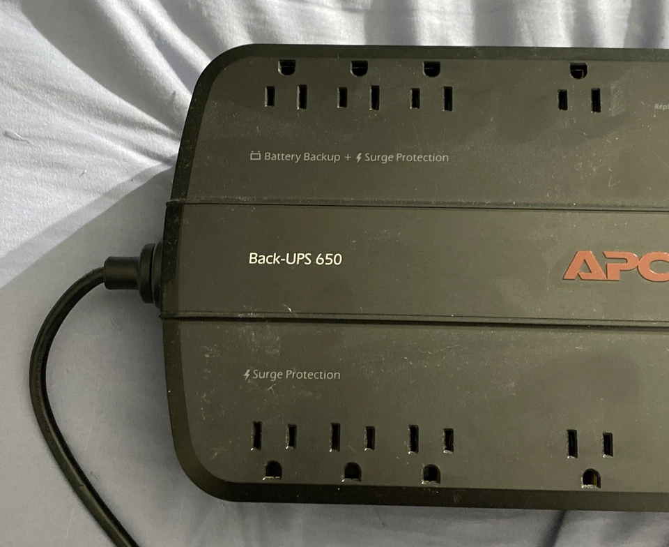 APC BE650G1 650VA 390W Back-UPS with 8-Outlet - Image 2 of 4