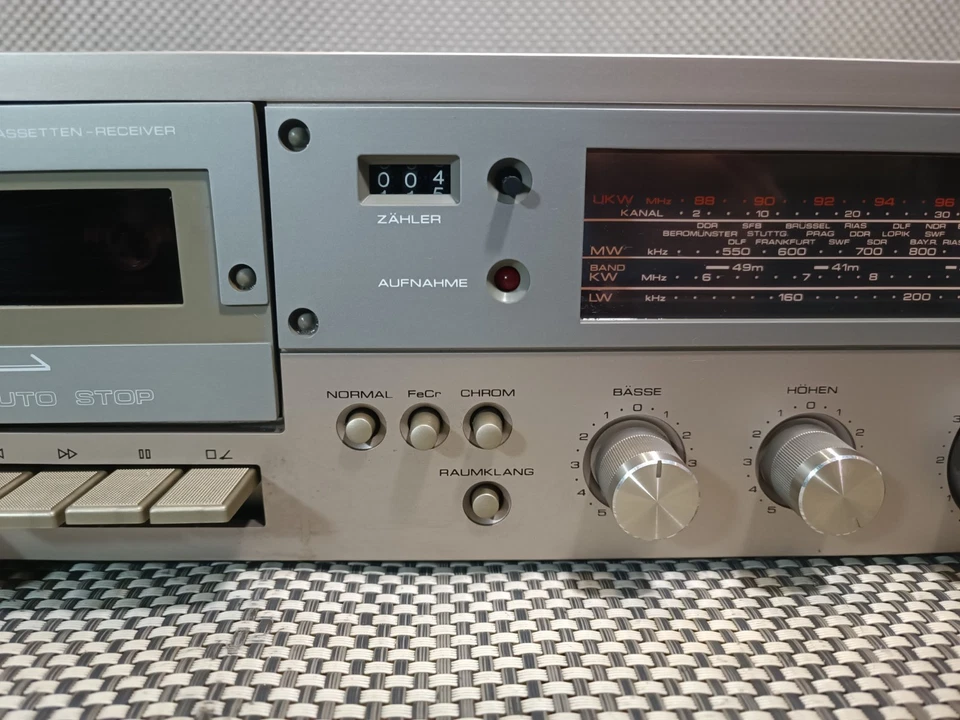 Universum VTC-23017M STEREO KASSETTE RECEIVER Tapedeck - Bild 3 von 4
