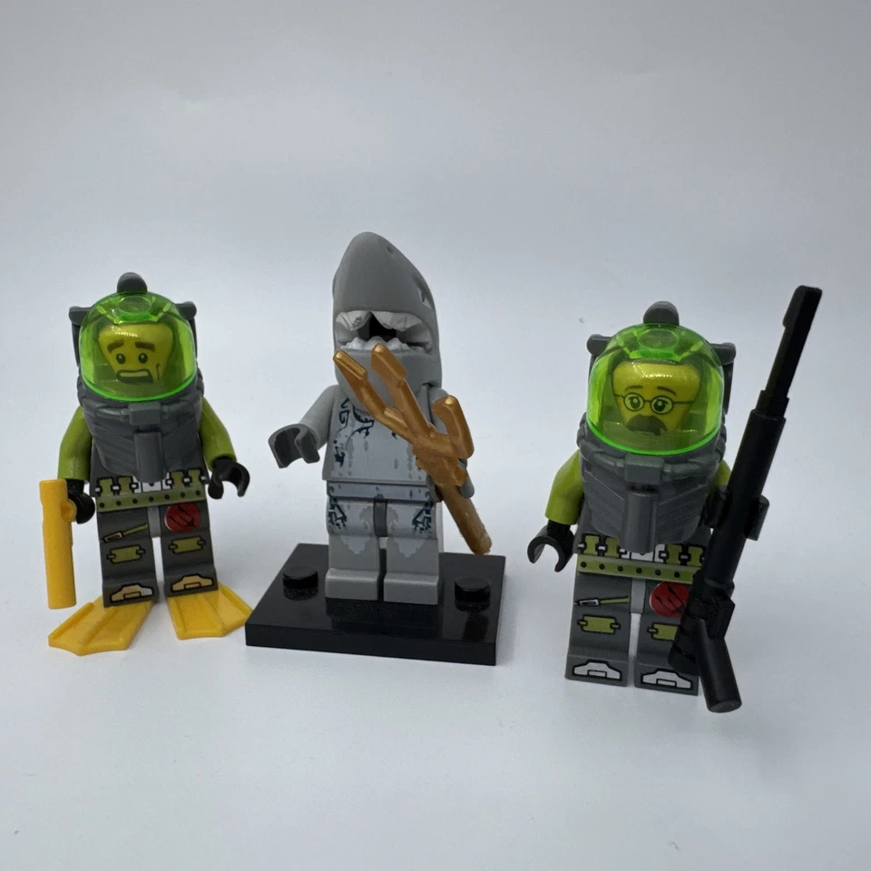 LOT 3 LEGO Atlantis 8078 Minifigures Hammerhead Shark & 2 Scuba Divers Diver - Image 2 of 4
