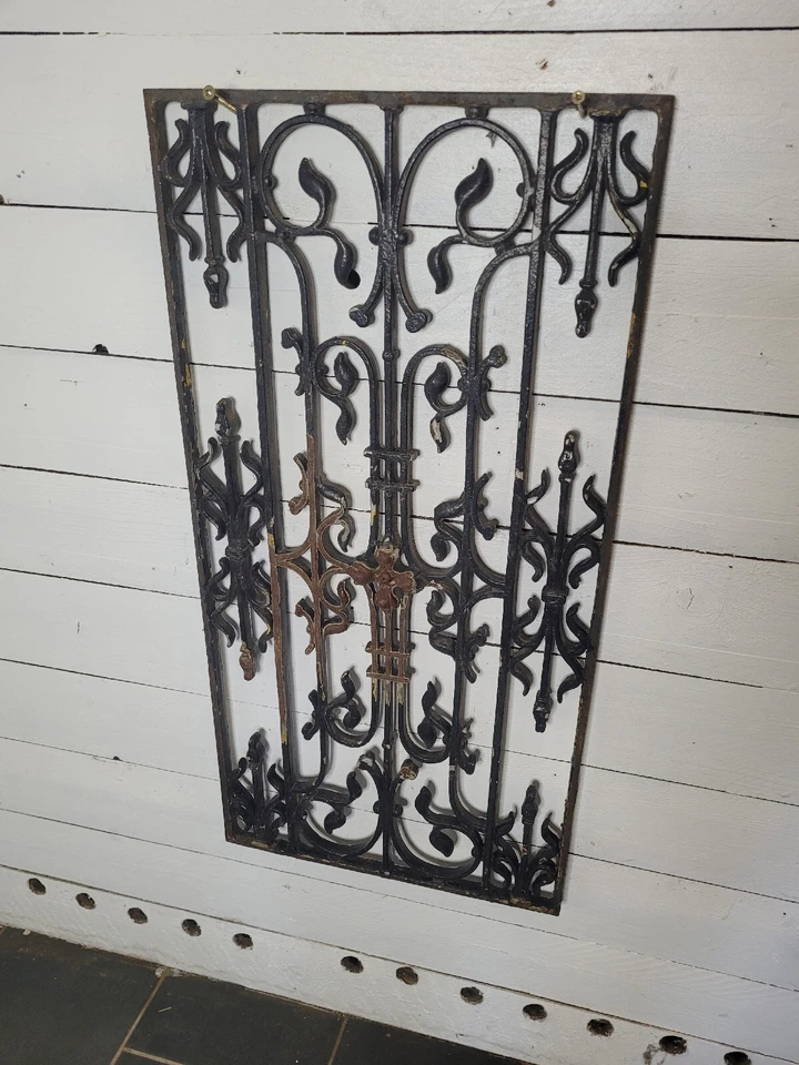 Ancienne Grille En Fonte 90×45cms - Photo 3/4