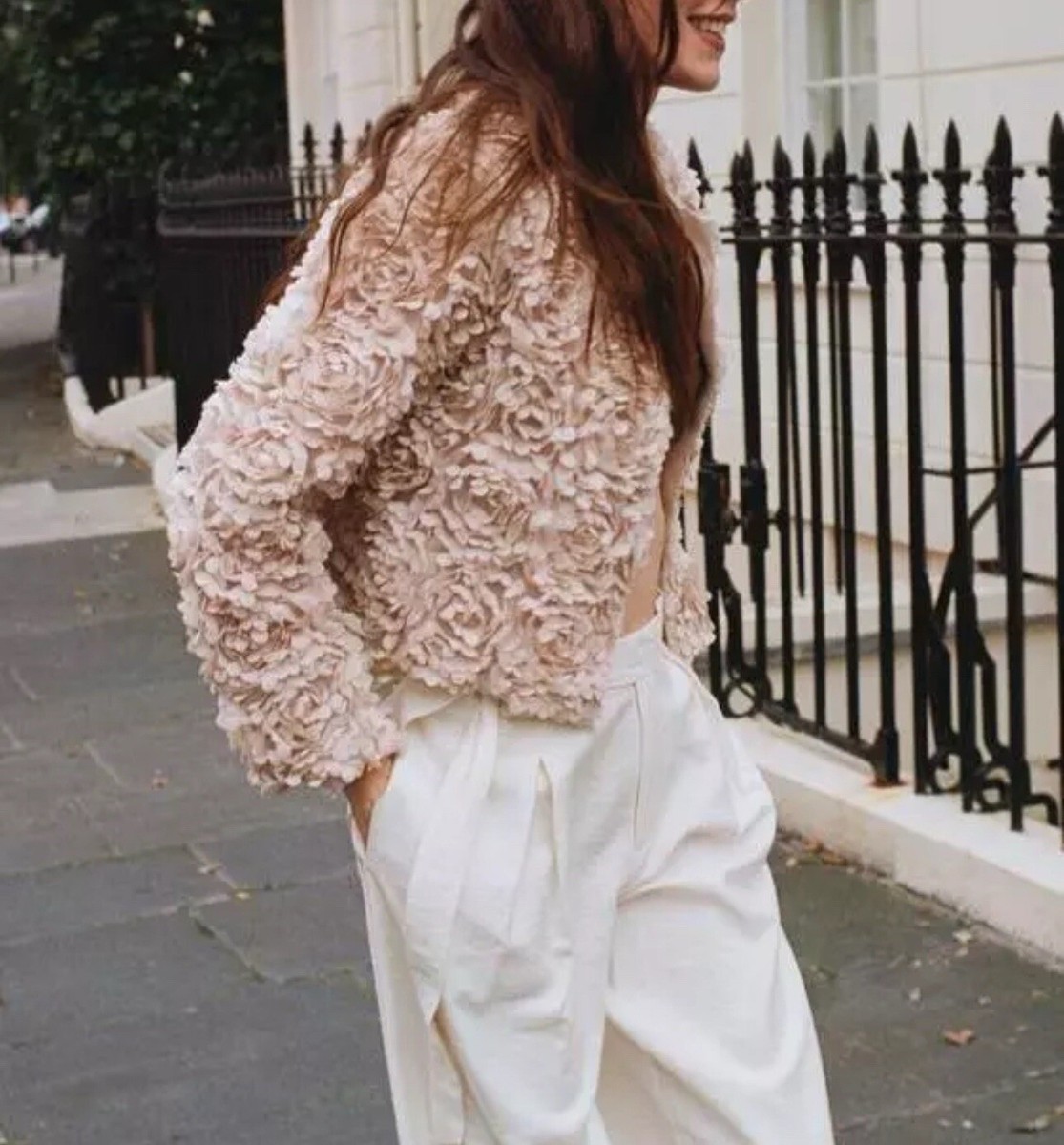 ZARA LIGHT CAMEL CROPPED TEXTURED FLORAL 3D JACKET BLAZER SIZE XS REF  6318/230