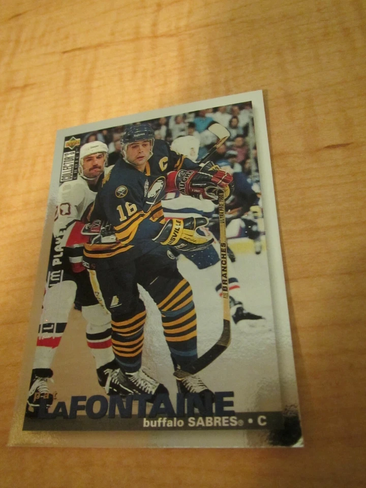 1995-96 Upper Deck Collectors Choice Player Club Platinum Pat LaFontaine #157 - Image 2 of 3