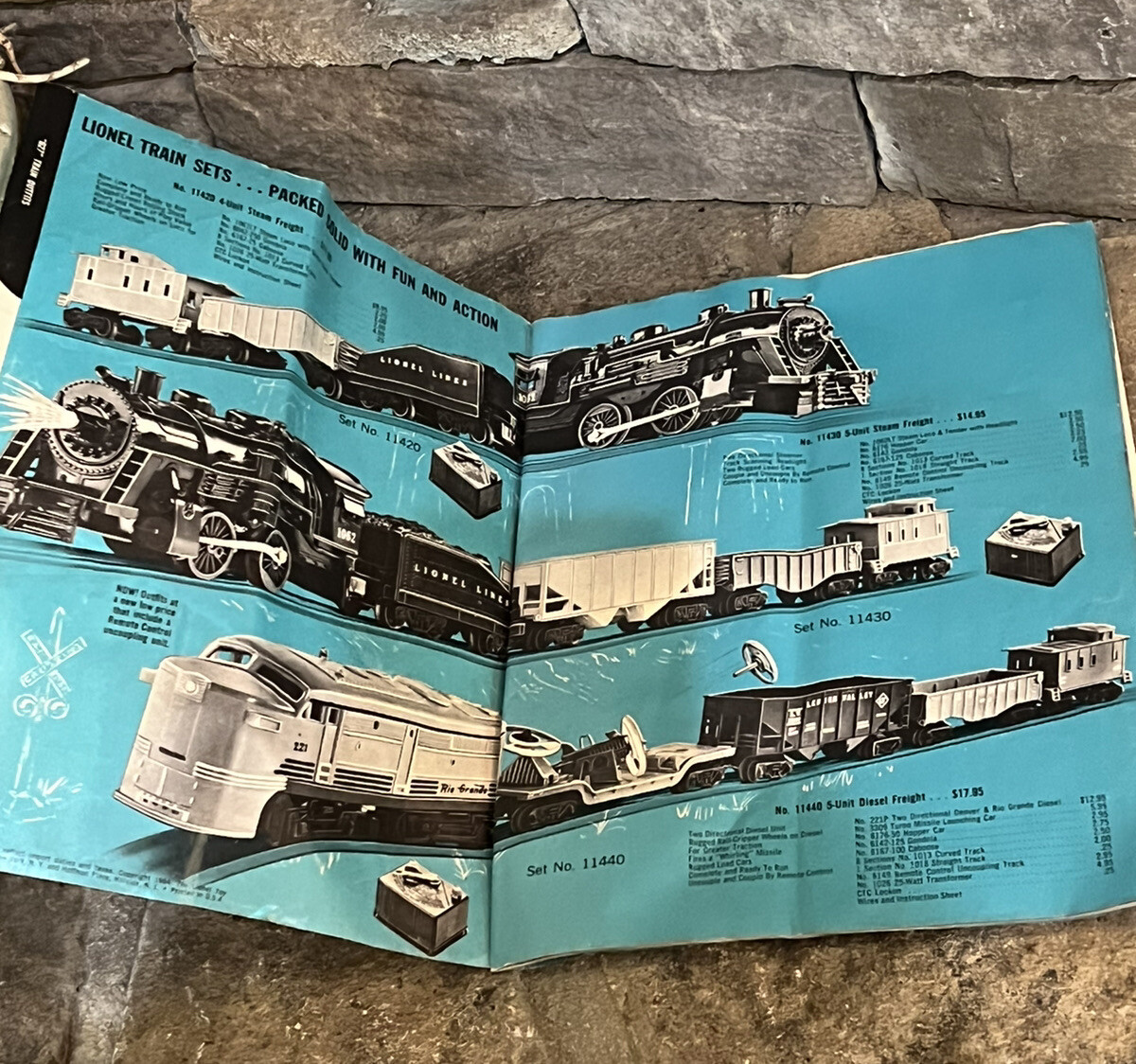 1964 Lionel Trains Magazine Catalog O27, HO, O H 24 Pages 1964 Lionel Trains Magazine Catalog O27, HO, O H 24 Pages