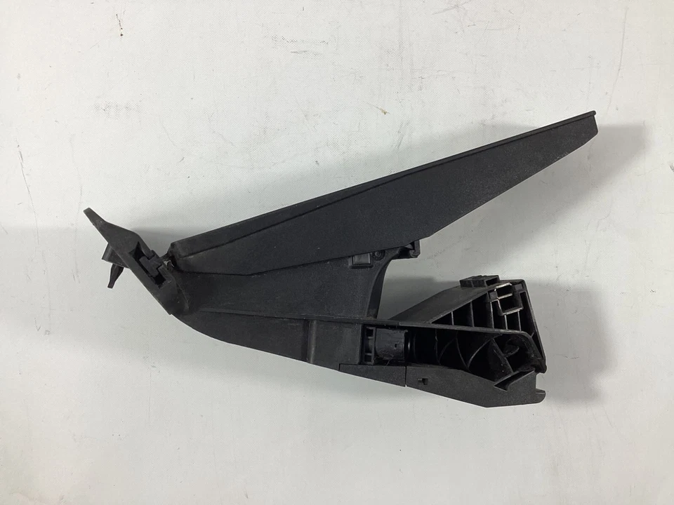 Conjunto de acelerador de pedal de acelerador de gasolina BMW 550i 2011-2016 6858574 OEM. Foto 4 de 4