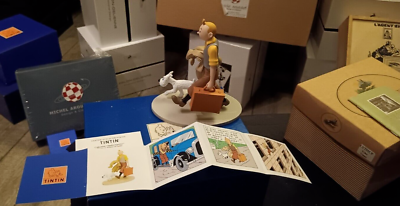 Tintin - Statuette Leblon-Delienne - Milou lèche Tintin