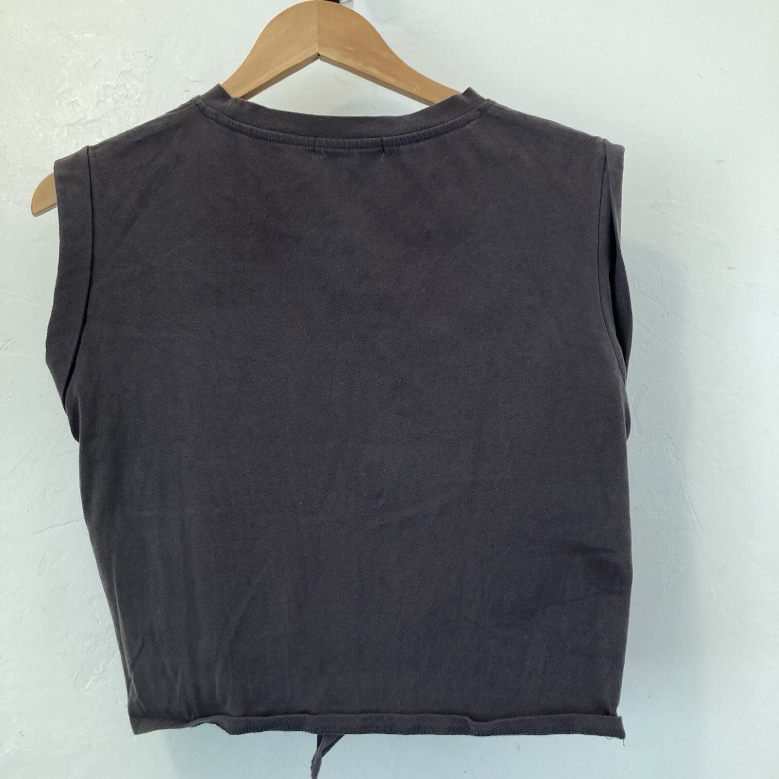 CIDER Solid Round Neckline Twist Short Sleeve Cro… - image 5