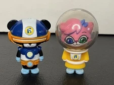 Lot of 2 Ryan's World Galaxy Explorer Figures Alpha Lexa & Mister Y