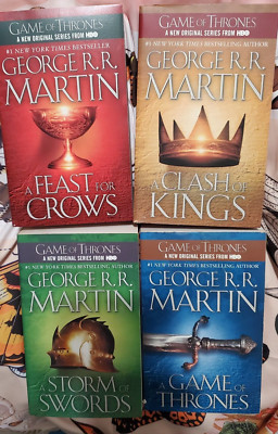 Game Of Thrones Books 1-4 Clash Of Kings Storm Of Swords Feast of Crows MMPB