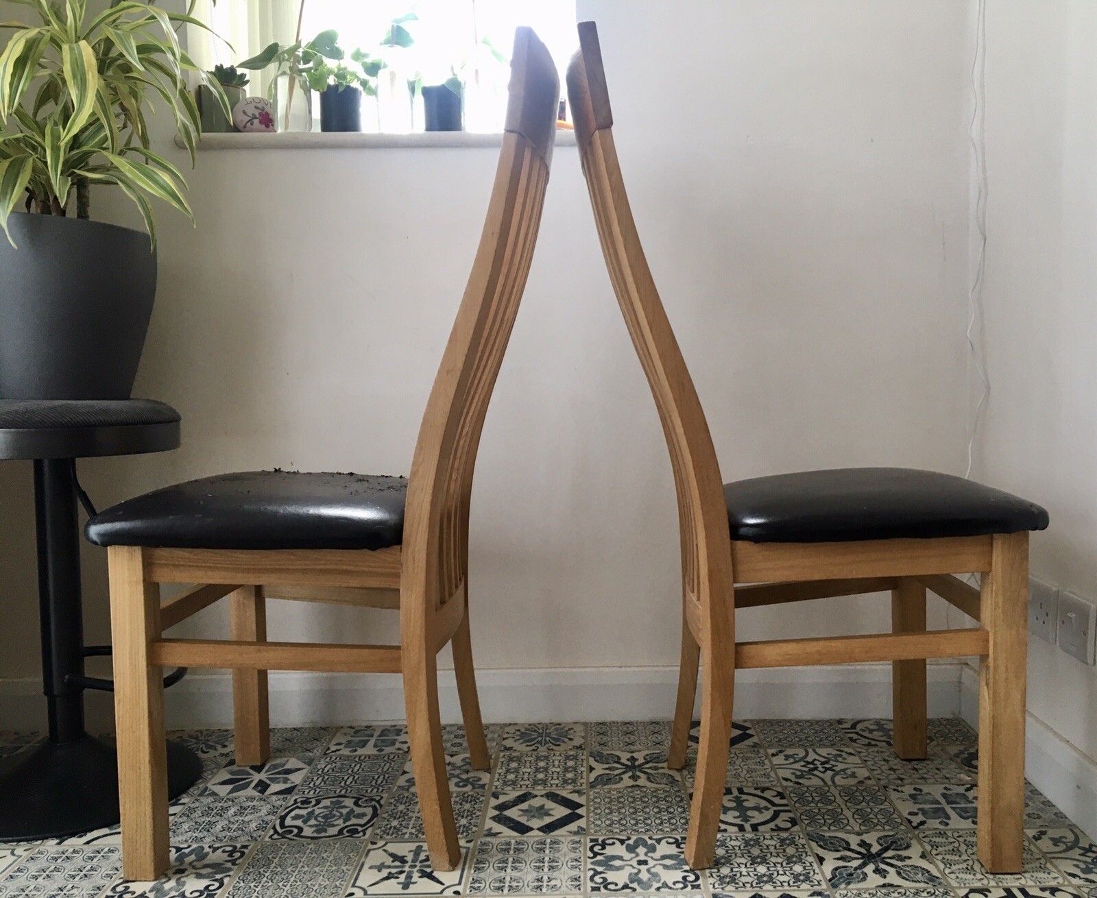 Four Solid Oak Curved Back DFS Dining Chairs eBay