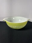 Vintage Pyrex 443 Spring Blossom Green Crazy Daisy Cinderella Mixing Bowl 2.5 QT