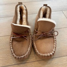 Trapper Light Brown Tan Fuzzy Women's Moccasin Slippers in size 8 NEW