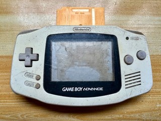 Nintendo Gameboy Advance AGB 001 Pearl Ceramic White Handheld System Console GBA