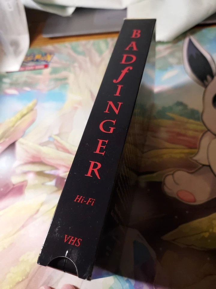 Badfinger A Riveting and Emotionally Gripping Saga Limited Editi Director's Cut  - Image 2 of 4