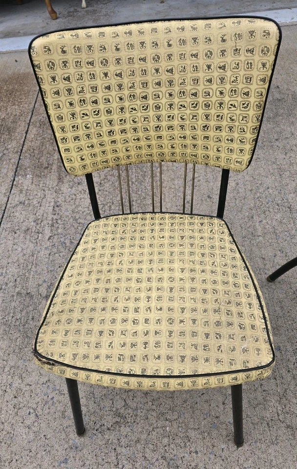 Howell Furniture Co MCM Hierro Forjado Vinilo Atómico Sillas Comedor Latón Foto 3 de 4